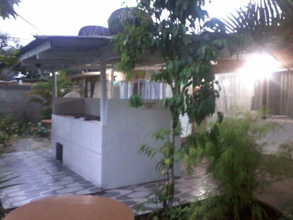 Pousada Guaciara Pontal do Parana Exterior photo